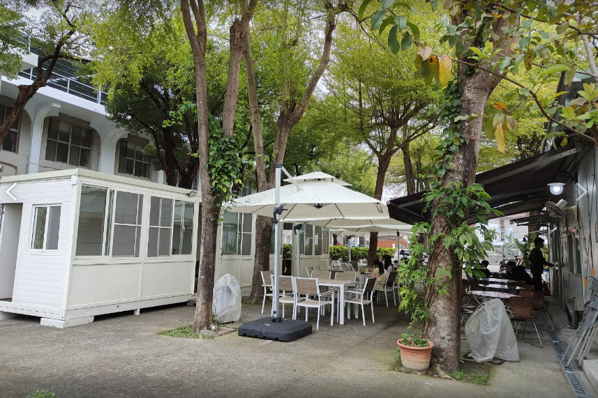 屏師校區學餐戀茶屋(室外)